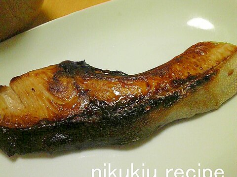 簡単おいしい！ぶりのオリーブオイル焼き